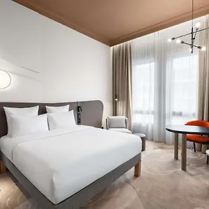 4* Ξενοδοχείο Moevenpick Centre